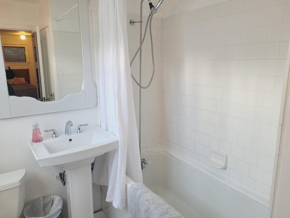 Spacious In Hollywood! Apartment Los Angeles