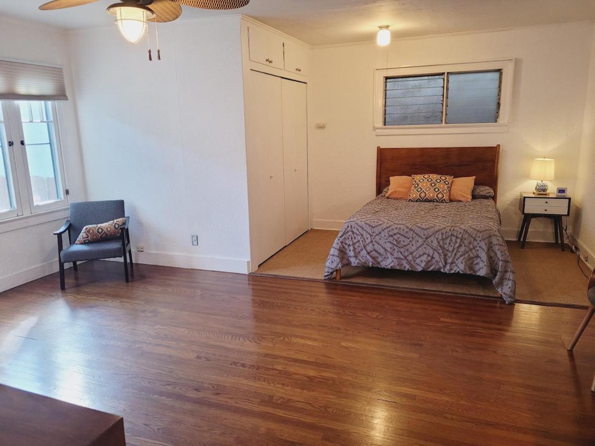 Apartment Spacious In Hollywood! *